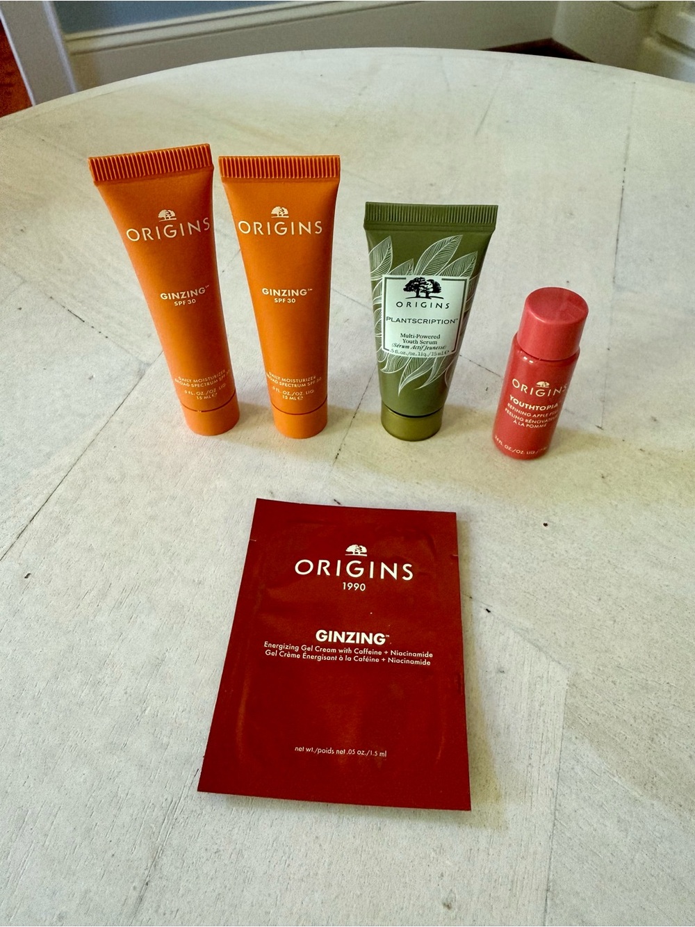 New Five Piece Origins Travel Set Ginzing SPF 30 Serum & Youthtipia ✈️✈️✈️